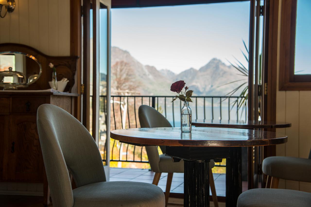 Queenstown House Bed & Breakfast And Apartments Bagian luar foto